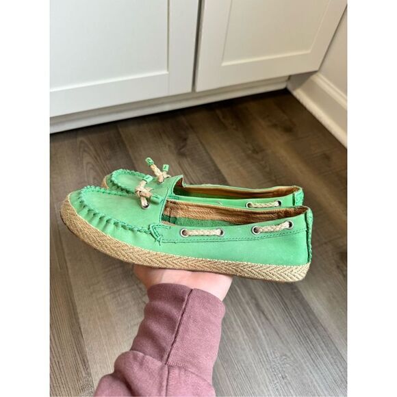 UGG Chivon Slip On Comfort Flat Moccasin Mint Green Women's Size 7 - Picture 4 of 10